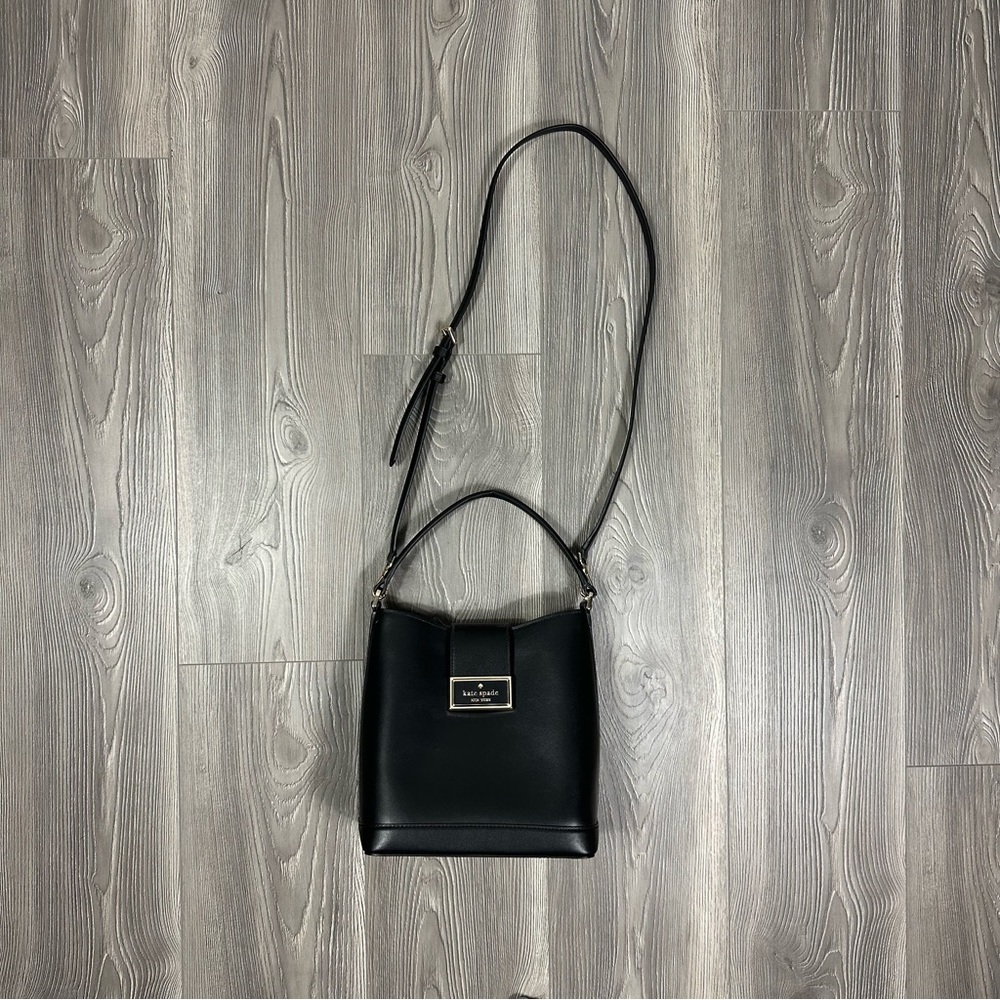Kate Spade Black Reegan Leather Bucket Bag Gold Hardware‎ Crossbody Purse